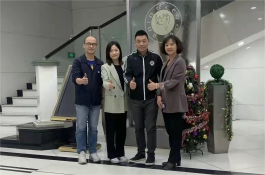 Leaders Of Xiaolan Chamber Of Commerce Visited