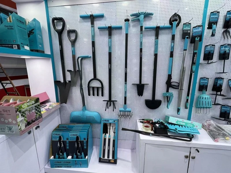 Lawn & Garden Maintenance Tools Lawn & Garden Maintenance Tools
